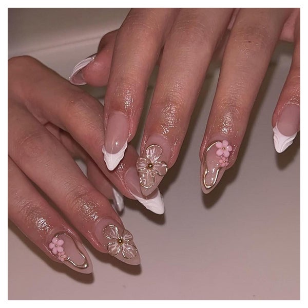 Press On Nails Kurz Mandel Weiß French 3D Blumen Gold AKD34 1 St