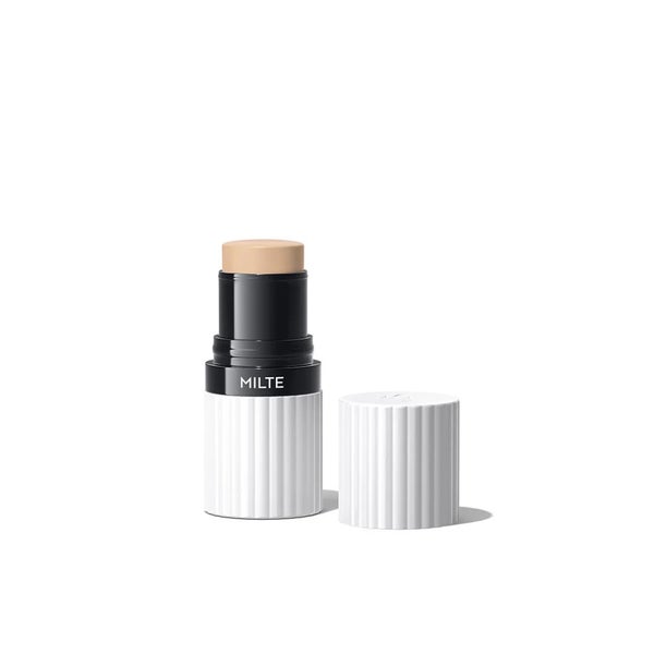 UND GRETEL MILTE Foundation Stick Balanced Fair 02