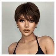 Creamily Kurze braune Pixie-Perücke mit Pony, geschichtetes kurzes gewelltes