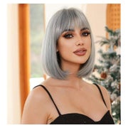 Perücke kurzer Bob silbergrau mit Pony synthetisch 1 St