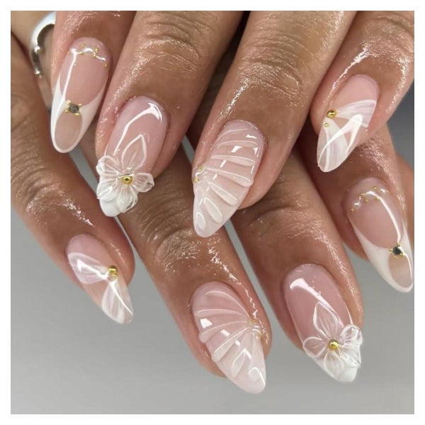Künstliche Fingernägel Kurz Mandel Weiß French 3D Blumen AKD 1 St