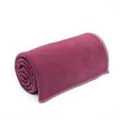 bodhi Yogatuch FLOW Towel, aubergine (NO SWEAT Yoga Towel) 1 St