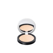 UND GRETEL WOLKEN Compact Powder SPF 50 Light