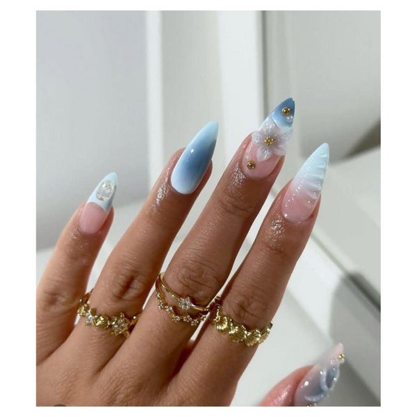 Künstliche Fingernägel Kurz Blau 3D Blumen Ombre Y2K FC-B15 1 St