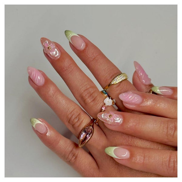 Künstliche Fingernägel Kurz Almond Grün French 3D Blumen FC- 1 St