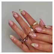 Künstliche Fingernägel Kurz Almond Grün French 3D Blumen FC- 1 St