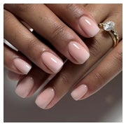 GlamRays 24 Stück Press On Nägel - Kurz Peach Color - Quadra 1 St